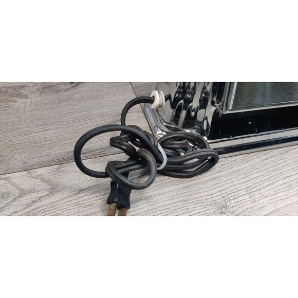 Vintage Toaster SON-CHIEF Series 680 Chrome 2 Slice Works Streamline MCM - Picture 11 of 13